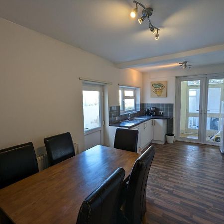 5 Bed Terraced Family Home Bristol + Parking Zewnętrze zdjęcie