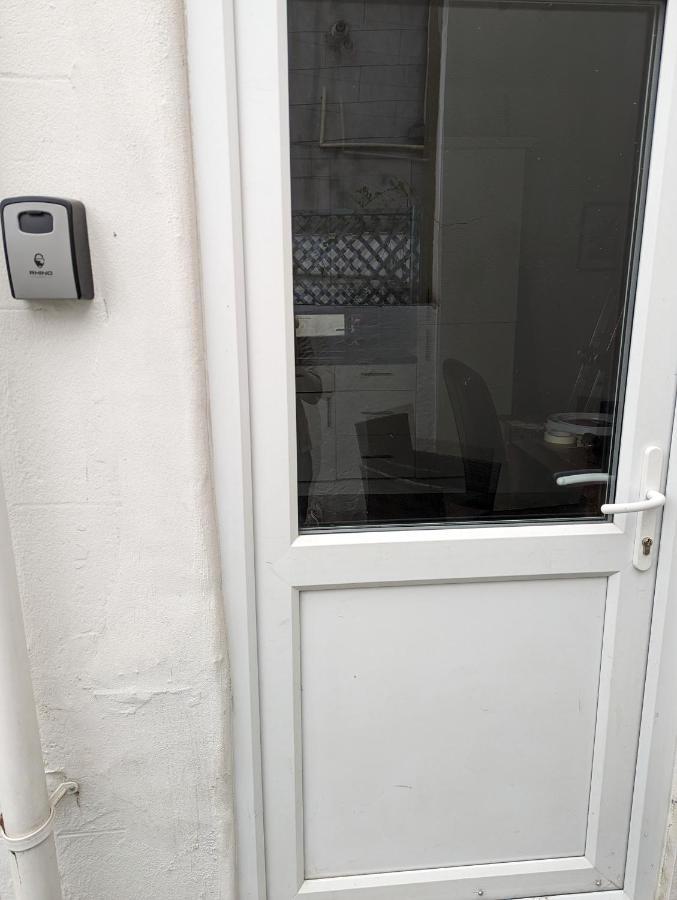 5 Bed Terraced Family Home Bristol + Parking Zewnętrze zdjęcie