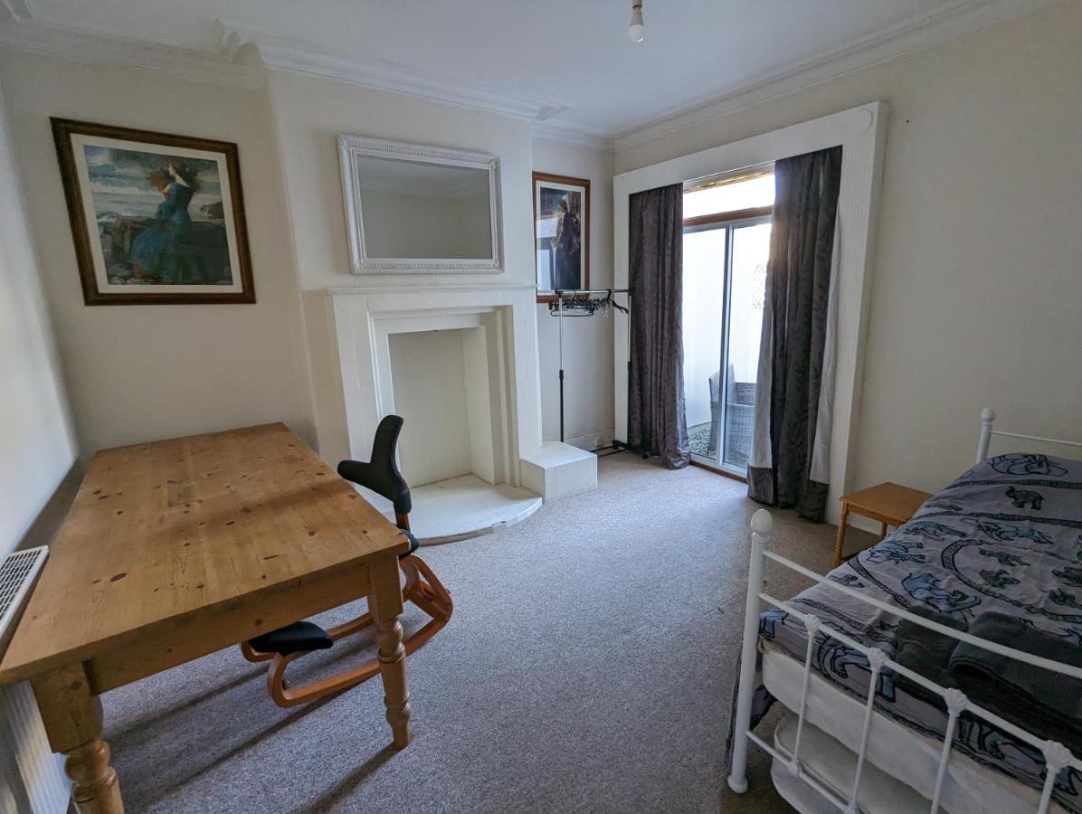 5 Bed Terraced Family Home Bristol + Parking Zewnętrze zdjęcie