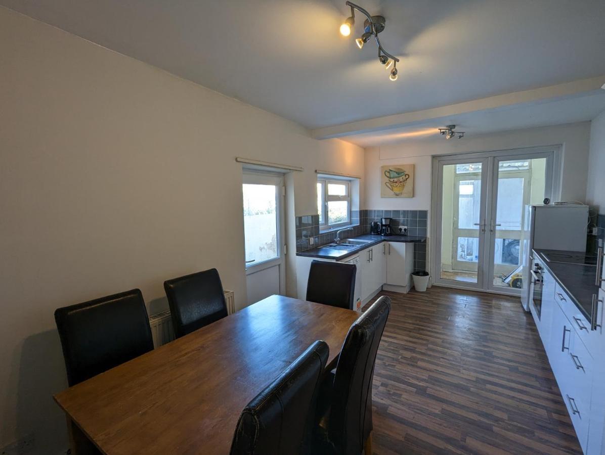 5 Bed Terraced Family Home Bristol + Parking Zewnętrze zdjęcie